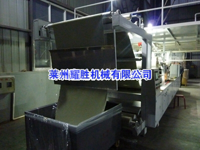白色电表箱